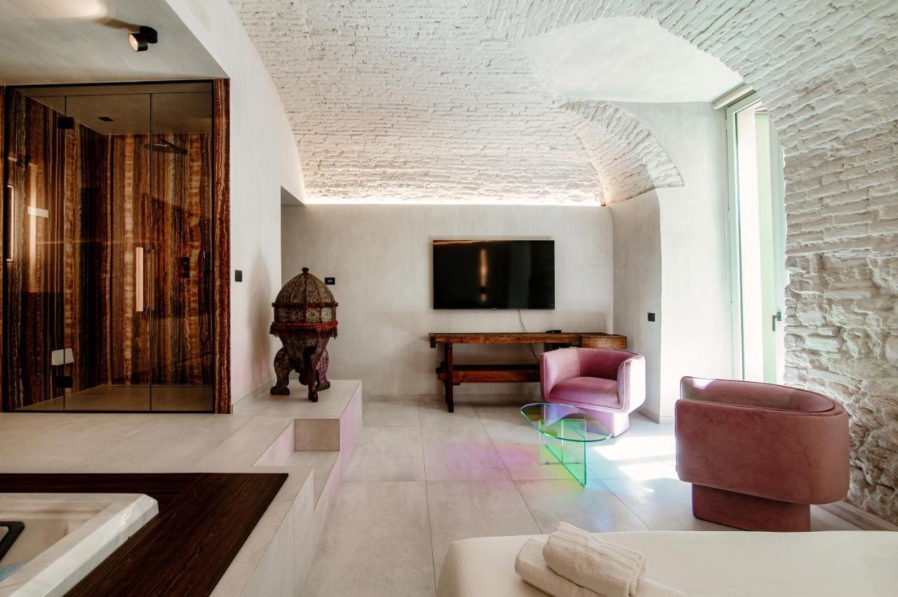 Suites Lorodellago Como - The House Of Travelers Εξωτερικό φωτογραφία