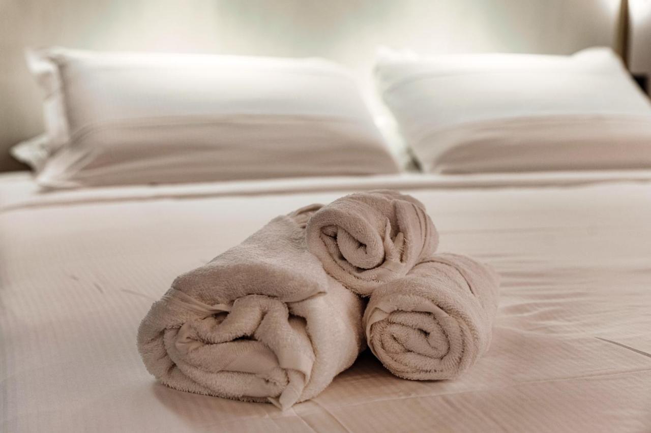 Suites Lorodellago Como - The House Of Travelers Εξωτερικό φωτογραφία
